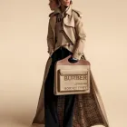 Unternehmen 17 Bild BURBERRY Textil/Bekleidung am Vienna 9