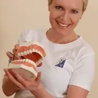 Unternehmen 5 Bild DDR. KARIN VORNWAGNER Ärzte am Wien 9