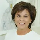 Unternehmen 5 Bild DR. ANA PIRIBAUER Ärzte am Wien 9