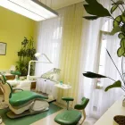 Unternehmen 2 Bild DR. URSULA U. DR. HERBERT PUCHSTEIN Ärzte am Wien 9