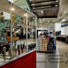 Unternehmen 13 Bild KLANGFARBE MUSIKINSTRUMENTE UND TONTECHNISCHE GERÄTE HANDELSGESELLSCHAFT M.B.H. - KLANGFARBE Musikinstrumente Einzelhandel am Wien 9
