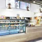 Unternehmen 4 Bild VIENNA INTERNATIONAL BUSTERMINAL (VIB) Transport/Verkehr/Tourismus am Wien 9