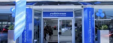 Unternehmen 1 Bild AUTOHAUS ROBINSON KG Kfz-/Zweirad-Dienstleistungen am Graz 6