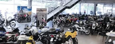 Unternehmen 4 Bild BMW WIEN MOTORRAD ZENTRUM Motorradwerkstatt am Wien 9