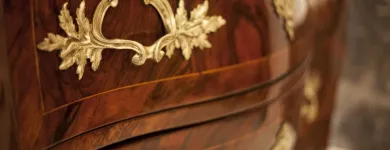 Unternehmen 4 Bild CANDIDO GERHARD - MÖBELMANUFAKTUR - MEISTERWERKSTÄTTE F. MÖBEL - GEPRÜFTER RESTAURATOR IM HANDWERK Tischlerarbeiten am Großgmain 5