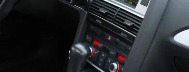 Unternehmen 4 Bild CARCOM EINBAU CENTER GMBH Kfz-Ersatzteile, Kfz-Zubehör Einzelhandel am Wien 9