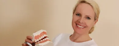 Unternehmen 1 Bild DDR. KARIN VORNWAGNER Ärzte am Wien 9