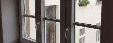 Unternehmen 27 Bild FENSTER SERVICE BLICK Türenbau am Wien 9