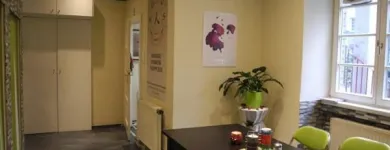 Unternehmen 6 Bild MASSAGE-KOSMETIK-FUSSPFLEGE-SCHULE HOLOS INSTITUT Bildung/Schulen/Wissenschaft/Forschung am Wien 9