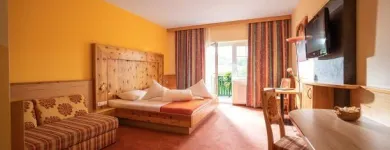 Unternehmen 3 Bild THERMENHOTEL PUCHASPLUS STEGERSBACH Wellness & Spa am Stegersbach 1