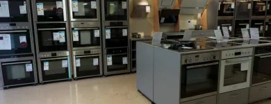 Unternehmen 15 Bild ZÖSCHER & SÖHNE ELEKTRO-RADIO U BELEUCHTUNGSKÖRPER GROßHANDEL GESMBH Möbel/Innenausstattung am Graz 6