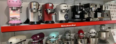 Unternehmen 16 Bild ZÖSCHER & SÖHNE ELEKTRO-RADIO U BELEUCHTUNGSKÖRPER GROßHANDEL GESMBH Möbel/Innenausstattung am Graz 6
