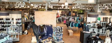 Unternehmen 5 Bild ZWERLIN REITSPORT HANDELS-GMBH Tiermarkt am Graz 6