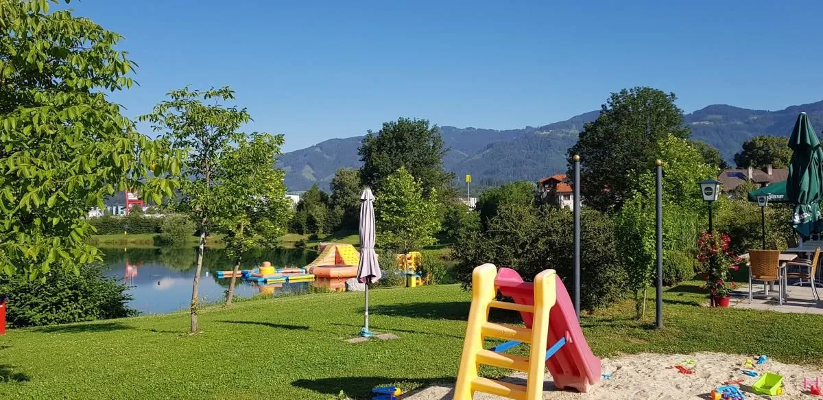 Unternehmen 14 Bild FLASCH CITY H+H FREIZEIT- BETRIEBS GMBH