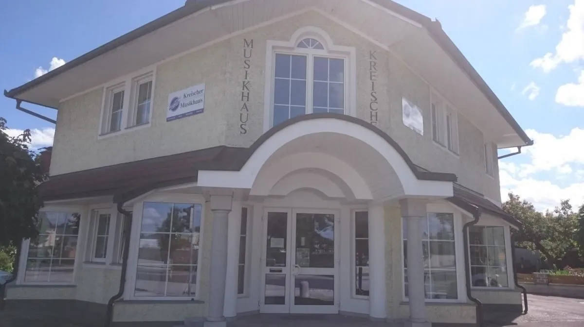 Unternehmen 9 Bild DAS MUSIKWERK TRAUN BY MUSIKHAUS SCHWAIGER GMBH