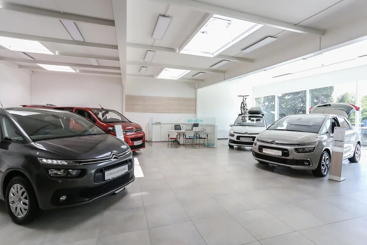 Unternehmen 3 Bild AUTOHAUS FIOR GMBH