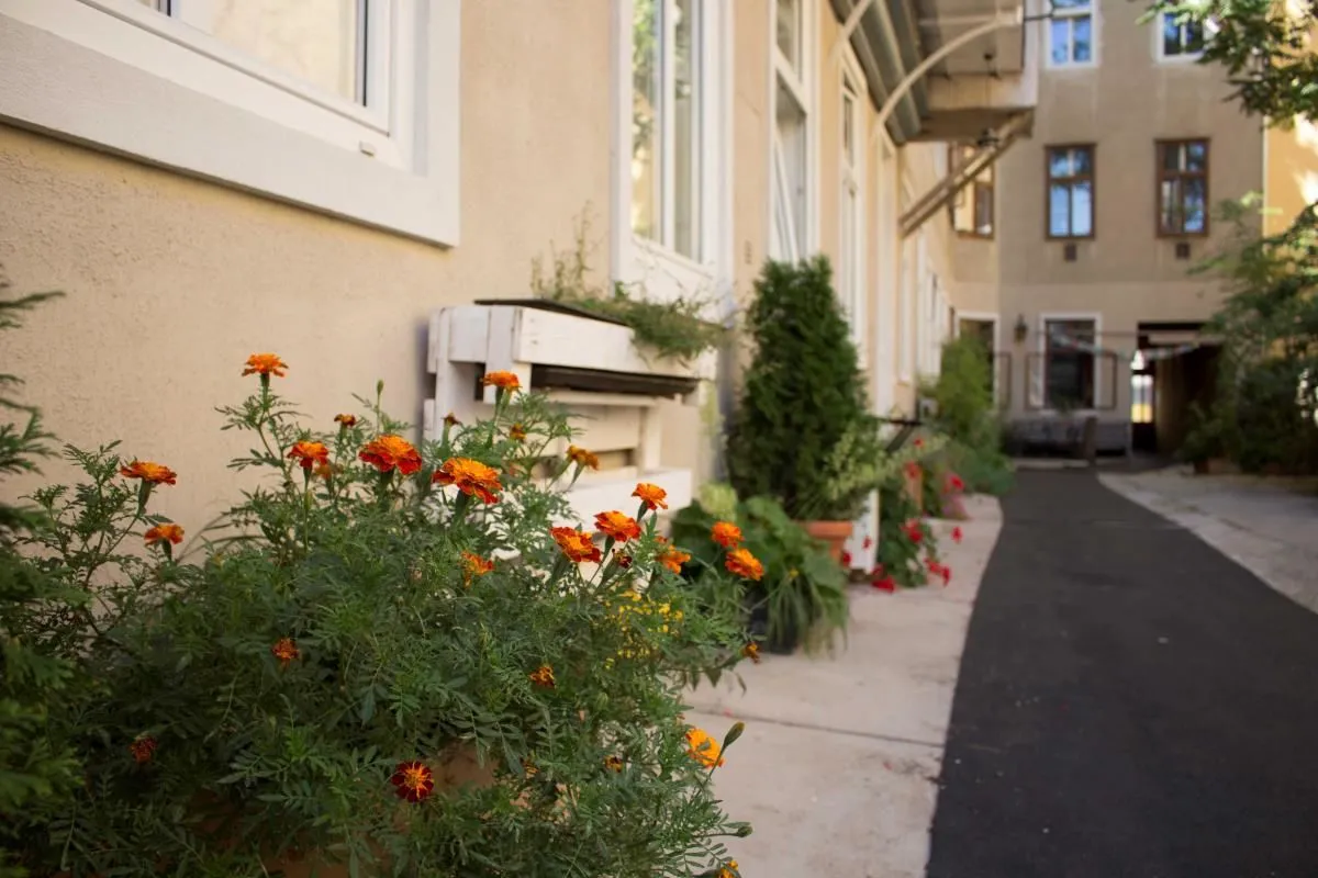 Unternehmen 12 Bild GARTL APARTMENTS & HOSTEL VIENNA