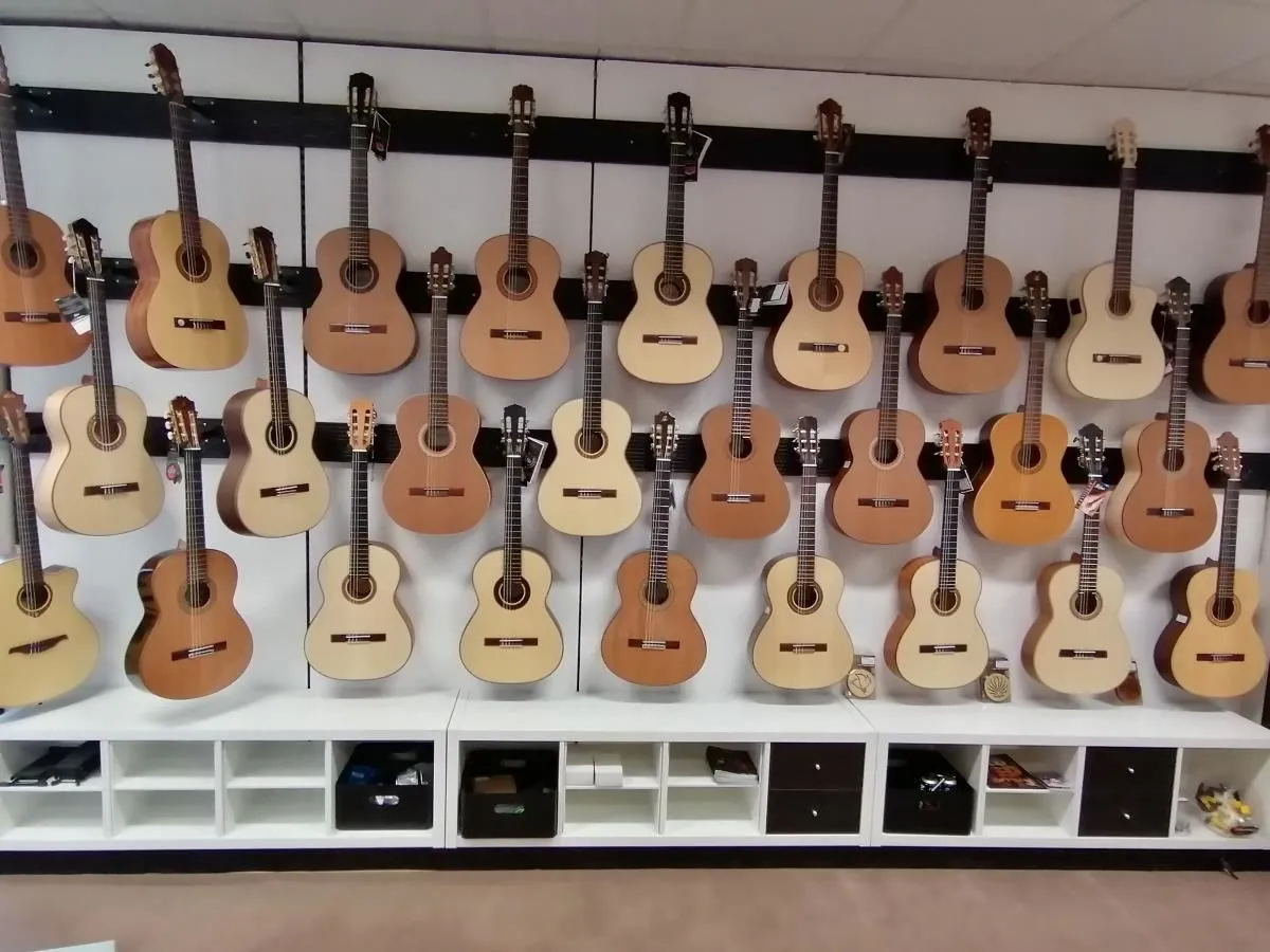 Unternehmen 1 Bild DAS MUSIKWERK TRAUN BY MUSIKHAUS SCHWAIGER GMBH