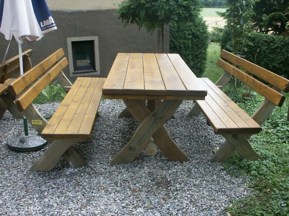 Unternehmen 12 Bild GRILZ-HOLZ PERGOLA ZÄUNE