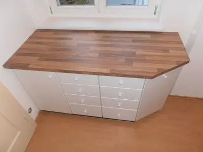 Unternehmen 9 Bild TISCHLEREI WIEN, KÜCHENRENOVIERUNG, LAMINATBODEN VERLEGEN, SCHARNIERTAUSCH, TISCHLERKULTUR.AT