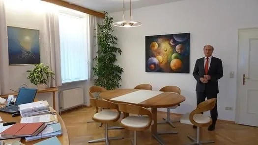 Unternehmen 2 Bild DR. HANS PETER RAAB UND PARTNER