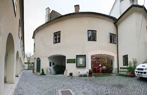 Unternehmen 2 Bild GLASEREI SCHARRER