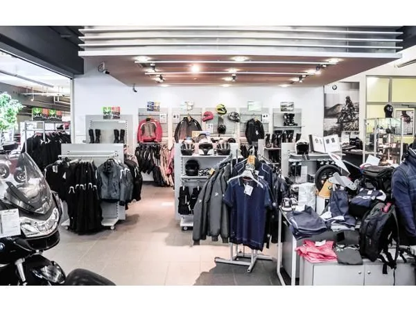 Unternehmen 1 Bild BMW WIEN MOTORRAD ZENTRUM