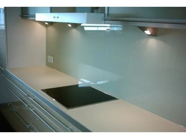 Unternehmen 1 Bild PETSCHENIG GLASTEC GMBH